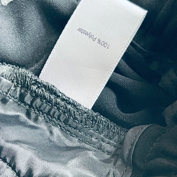 Jennifer Lopez sz S black pull on shorts - Picture 2 of 4